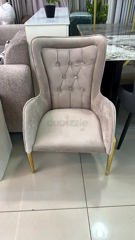 Elegant Velvet Accent Chair