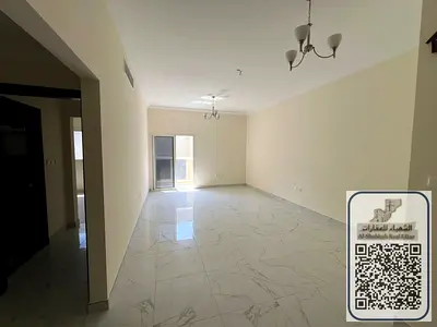 غرفه وصاله تانى ساكن مساحه كبيره اتنين حمام مع بلكونه اطلاله مفتوحه قريب من مخرج محمد بن زايد