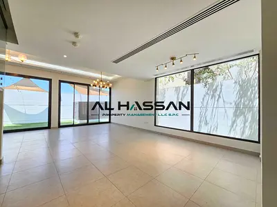 Modern Layout | 5BR + Maid | Single Row Villa