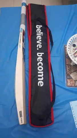 SG Reliant Xtreme Cricket Bat