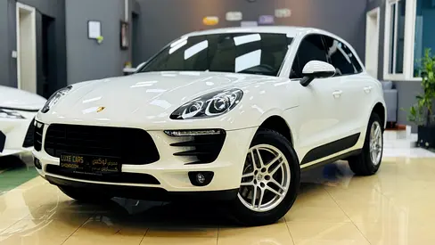 Porsche Macan 2018 Standard GCC Specs Full Service History Original Paint