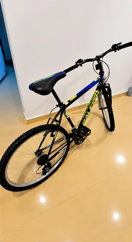 Raleigh Alpine 2.1 26” Mountain Bike | 21-Speed | Excellent Condition