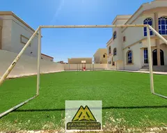 Unmissable Royal Deal Annual Rent Ultra Luxurious and Stunning 6 Bedroom Villa with Majlis and Famil
