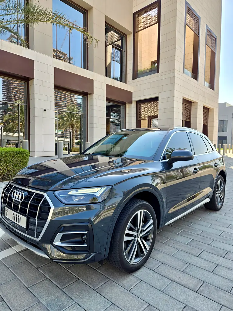 Audi Q5 2024 — photo 1 of 15