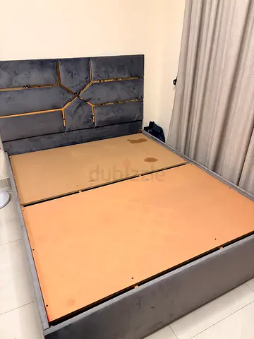 Queen size bed frame with medical mattress - good condition.