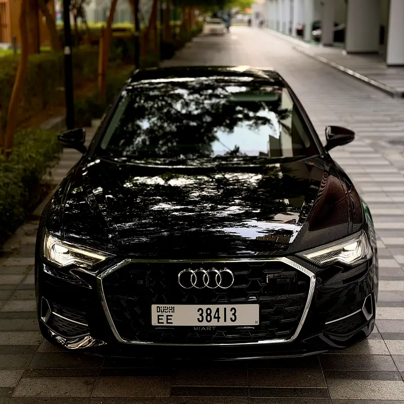 Audi A6 2025 — photo 1 of 13