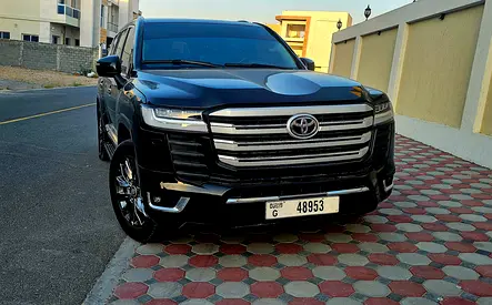 Toyota Land Cruiser VXR 2014 GCC Specs - Pristine Condition