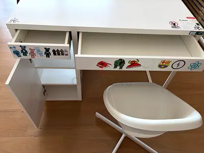 IKEA - MICKE white desk + LOBERGET Chair