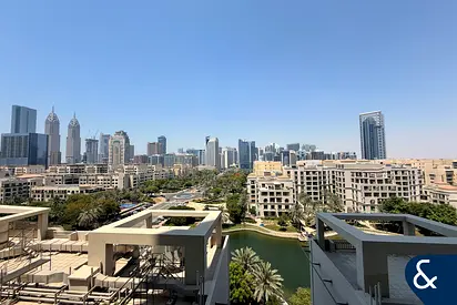 Spacious One Bedroom | Lake View | Vacant