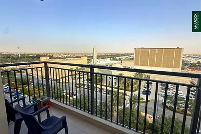 Community Expert | Vacant | Corner Unit