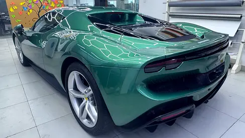 2023 Ferrari 296 GTS 照片 15
