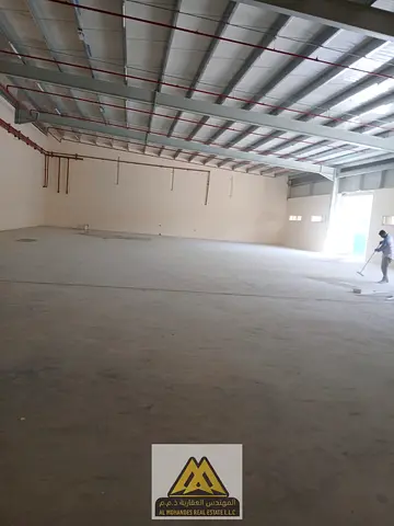 A great opportunity to rent a warehouse in a strategic location inside Al Jurf Industrial 1, behind Diamond Best Food. It’s easy to access and suitabl