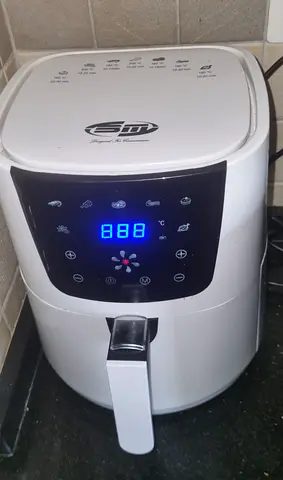 Used 3.5L Digital Air Fryer - Good Working Condition
