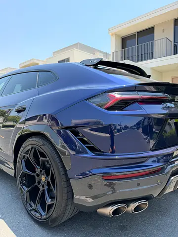 2023 Lamborghini URUS — фото 8