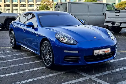 AED 2746/month | 2016 Porsche Panamera 4 | GCC Specs | Ref#488716