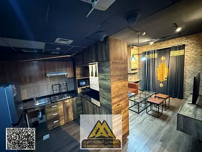 Master bedroom | Central air conditioning | Spacious area | Distinctive view | Balcony