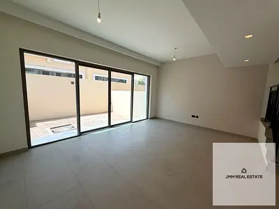 Close to Lagoons | Vacant | Best Price