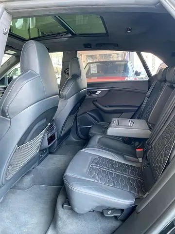 2023 AUDI RS Q8 照片 8