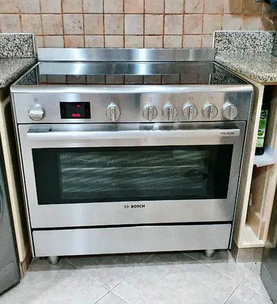 Bosch Series 6 Premium 5 Zone Electric Ceramic Cooker 90x60 cm German technology luxury Collection