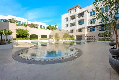 Spacious 1-Bedroom | Pool View | Amber Residency |