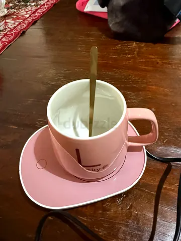 Coffee/tea cup with cover and warmer
