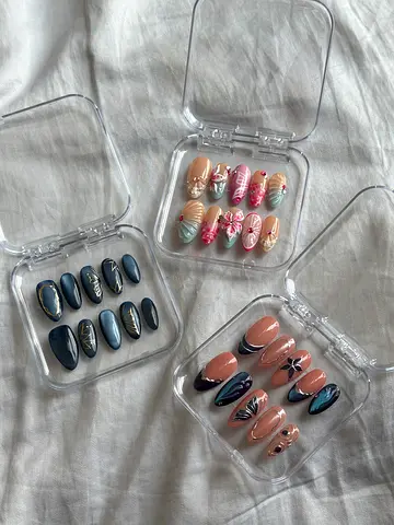 Press on nails customizable