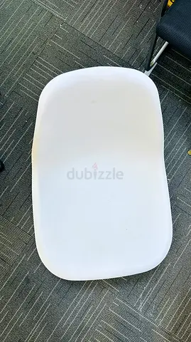 White molded plastic chair shell / replacement seat