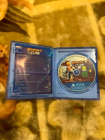 Ratchet  Clank PS4 game disc with case - good condition