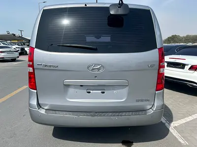صورة 6 لـ 2019 Hyundai H1