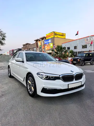 BMW 5-Series 520i 2020 GCC Specs - Immaculate Condition