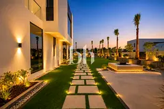 Vacant | Custom Made | 5 Bedrooms | Pool