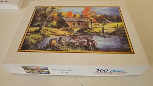 500-piece Scenic Jigsaw Puzzle (Autumn Cabin Scene)
