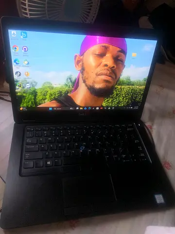 Dell Latitude business laptop - good working condition