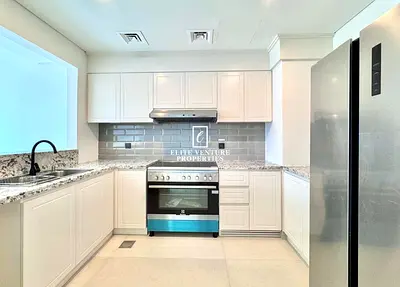 NEAR AMENITIES | READY TO MOVE IN | SPACIOUS