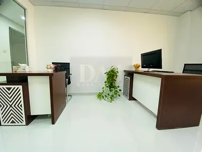 Affordable Office with Bank Account Assistance |Free Amenities