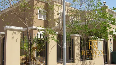 Ready-to-Move-In | Corner Villa for Rent| Spacious Layout | Private Garden