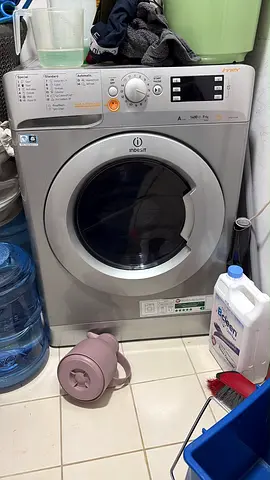 Indesit 9kg Front Load Washer Dryer - Good Working Condition