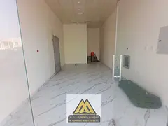 Large Commercial Space Private Bathroom Suitable for Various Business Activities Prime and Busy Loca