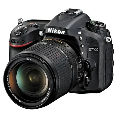 Nikon D7100 DSLR + Tamron 18-270mm VC PZD Lens | Excellent Condition