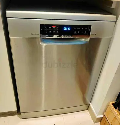 Bosch Serie 6 freestanding dishwasher is finished in stainless steel and features a SuperSilence
