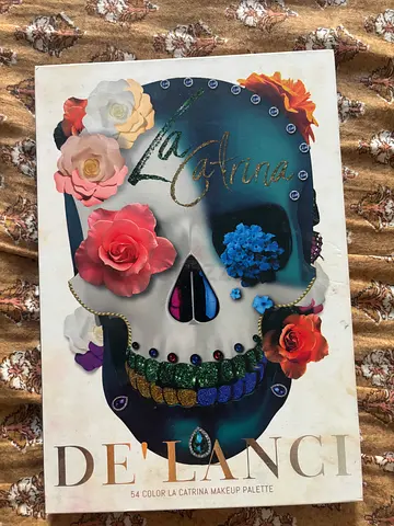 DELANCI 54 Color La Catrina Makeup Palette
