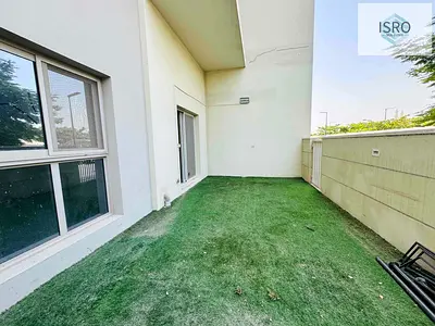 ONE BEDROOM WITH PRIVATE GARDEN GATED COMMUNITY