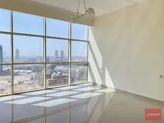 Corner 1BR Apartment | Reef Residence | City & Park Views