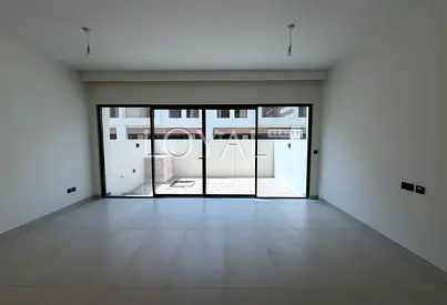 Vacant | Spacious Layout | Prime Community