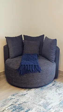 Swivel Accent Chair
