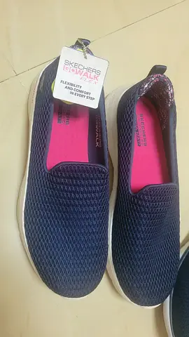 Skechers Go Walk navy slip-on sneakers - size not specified, new with tags