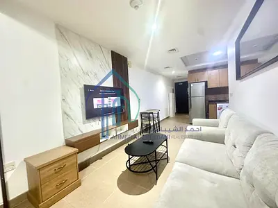Canal View Studio | Furnished | Hamilton Residency