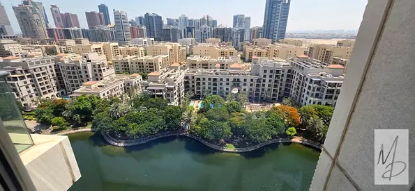 PRIME LOCATION / FULLY FURNISHED / MIDDLE FLOOR /