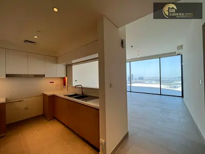Water View | High Floor | Spacious