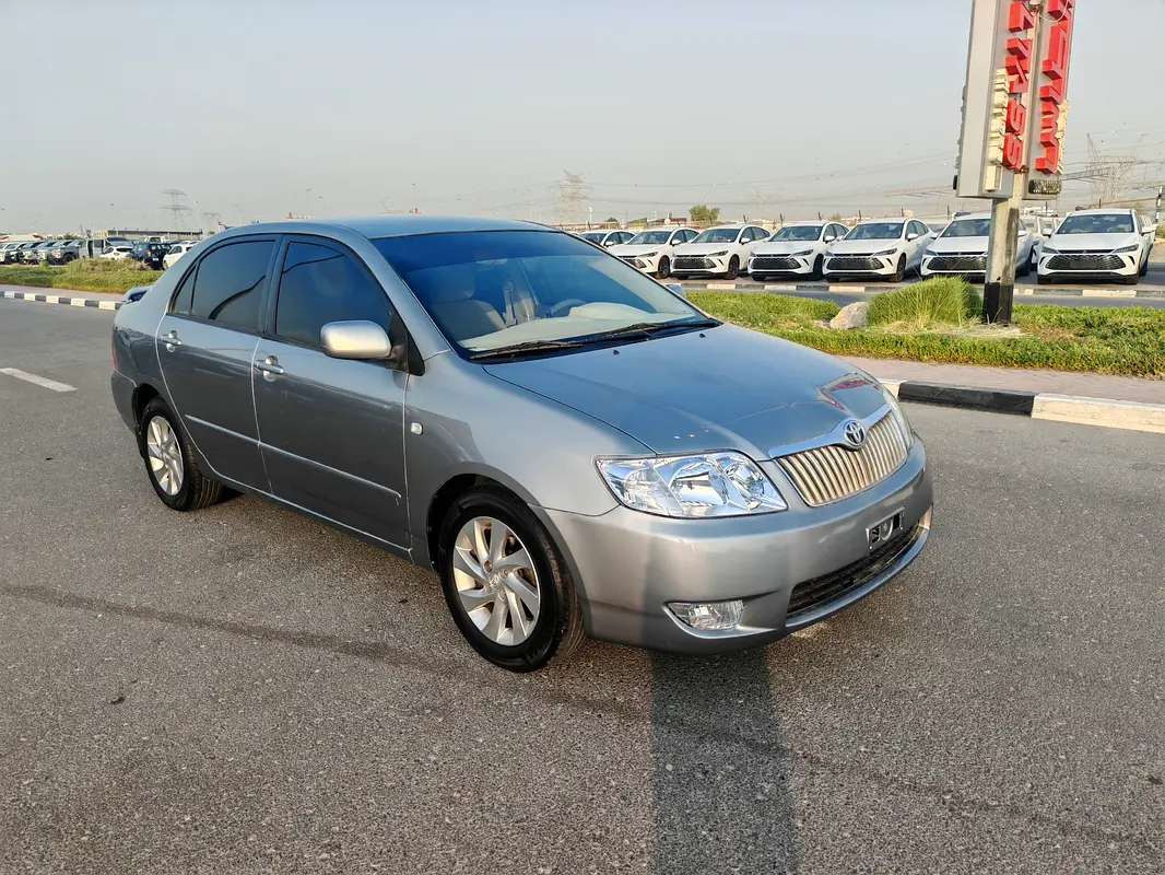 Toyota Corolla 2001 — photo 1 of 15